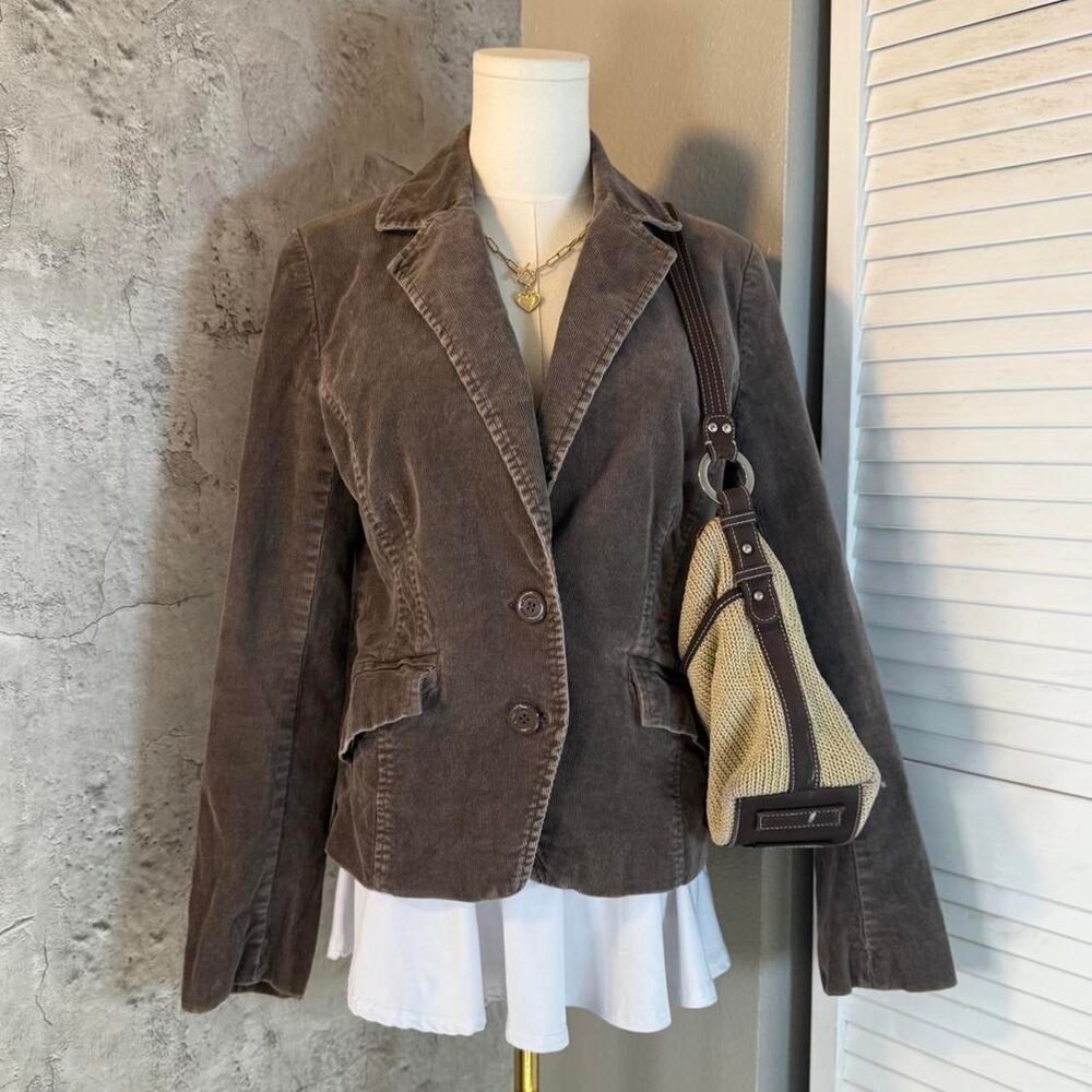 Brown H&M corduroy retro jacket